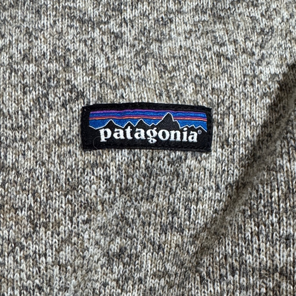Patagonia Quarter-Zip Pullover, Medium - Picture 2 of 4